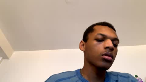 freemonisaiah online show from September 27, 12:41 am