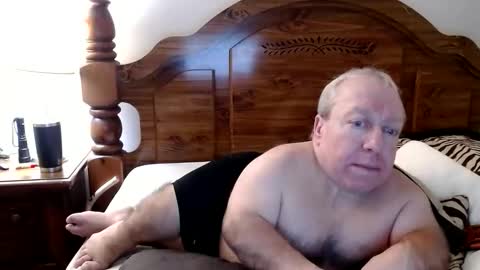 Cute Lil Man online show from April 12, 6:50 am