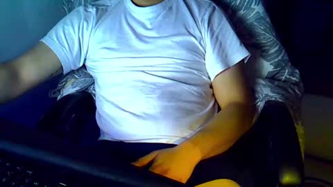 Freklogas online show from May 16, 6:06 pm