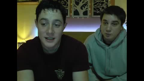 Snapshot of frenchhornybibs chatting on January 15, 9:20 pm French Horny Bibs online show from January 15, 9:20 pm