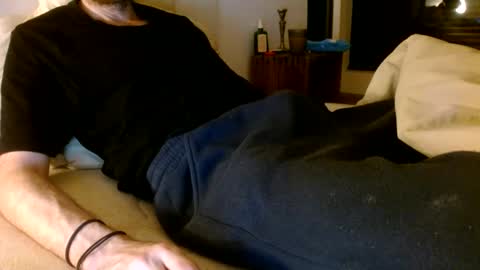 frenchms online show from December 10, 10:26 pm