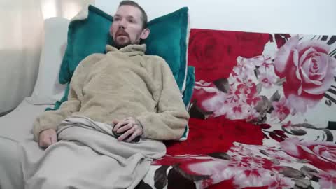 Thomas y Sophia online show from April 1, 9:34 pm