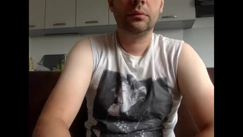 frenchy_from_paris online show from May 31, 8:02 am