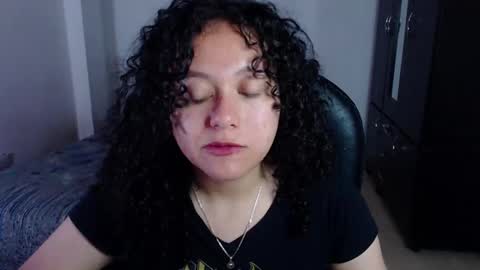 Louise  online show from December 23, 3:29 am