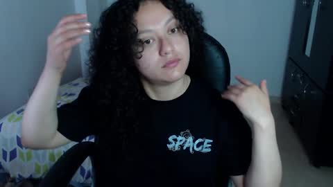 Louise  online show from January 7, 6:27 am