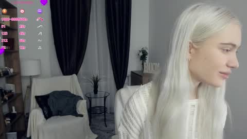 Freya online show from February 22, 7:49 pm