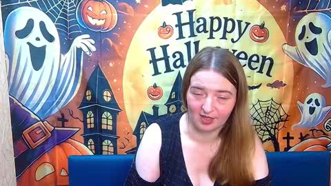 Snapshot of freyadak chatting on October 24, 5:25 pm FreyaDak online show from October 24, 5:25 pm