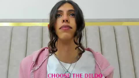 FREYA online show from September 29, 7:02 pm