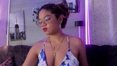 Frezzita online show from November 23, 9:46 pm