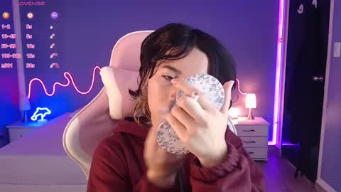 Snapshot of frida_lassi_ chatting on March 11, 12:28 pm frida_lassi_ online show from March 11, 12:28 pm