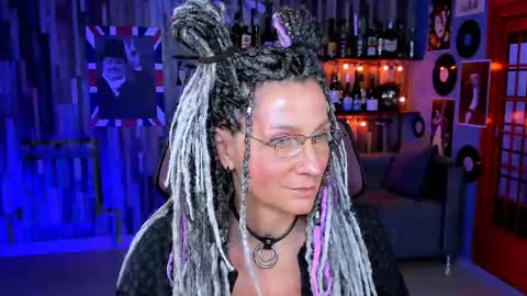 Frida Tander online show from September 26, 3:09 pm