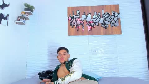 Adam y pitter online show from September 12, 2:08 pm