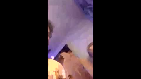 Flyin solo  online show from September 29, 8:35 am