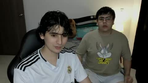 uwu online show from April 21, 2:51 am