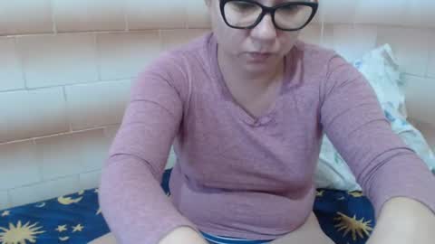 Ella online show from January 9, 6:48 am