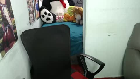 Mia and Gary  online show from September 13, 3:20 am