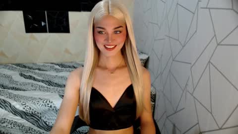 MISS IVANA online show from January 6, 2:26 am