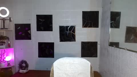 fuckme811826 online show from December 17, 11:17 am