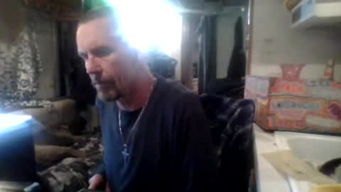 me online show from February 24, 7:44 am