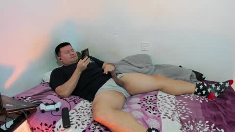 Fuckdirtymen online show from December 29, 12:20 am