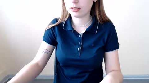 Emma online show from June 5, 9:04 am