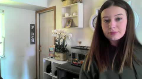 Linnys Palace online show from September 16, 4:54 pm