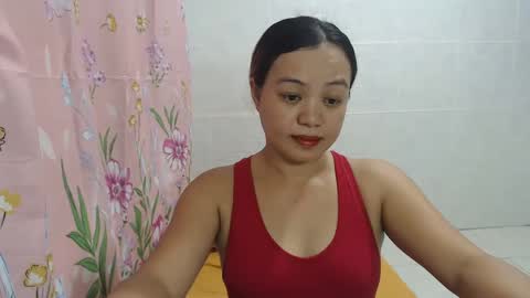 MAE online show from December 5, 1:42 am