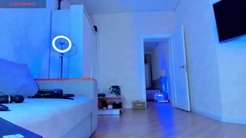 Snapshot of funny_blondi chatting on September 20, 1:25 pm Just yours blondi 3 online show from September 20, 1:25 pm