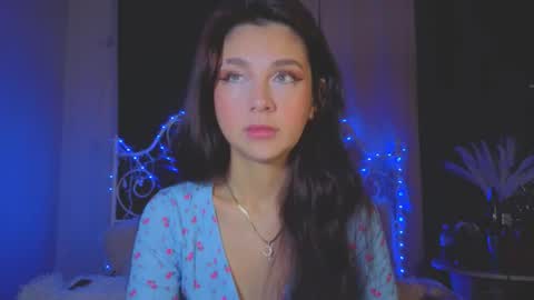 Tiffany online show from November 21, 1:25 am