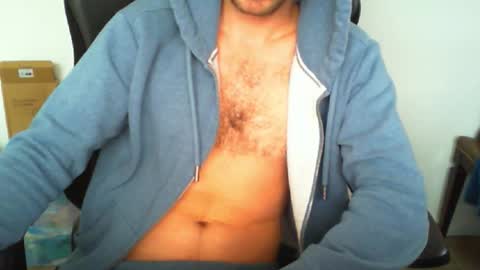 YWhiteNiceMan online show from October 13, 7:32 am