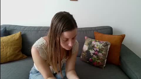 funservice online show from December 3, 7:49 am