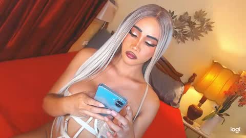 Maddonna online show from April 3, 6:59 pm