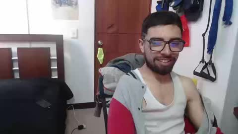 Snapshot of fvckhorneyguy chatting on September 9, 4:51 pm andrew online show from September 9, 4:51 pm