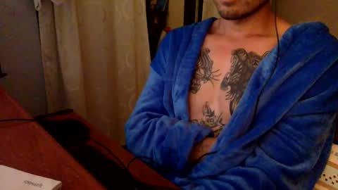 fxxlxlxvx online show from January 5, 6:55 pm