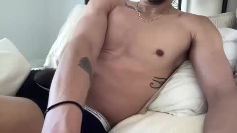 G00NDaddy online show from April 20, 1:25 pm