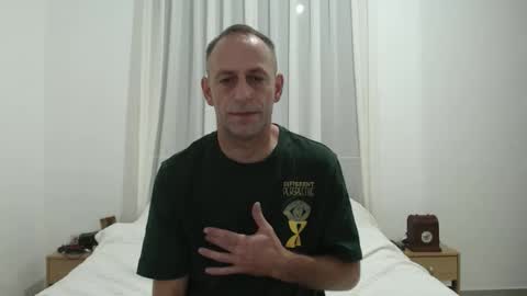 Snapshot of g10303 chatting on October 7, 8:32 am g103031910303 online show from October 7, 8:32 am