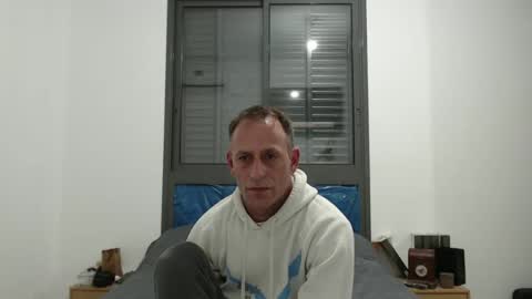 Snapshot of g10303 chatting on January 26, 11:50 pm g103031910303 online show from January 26, 11:50 pm
