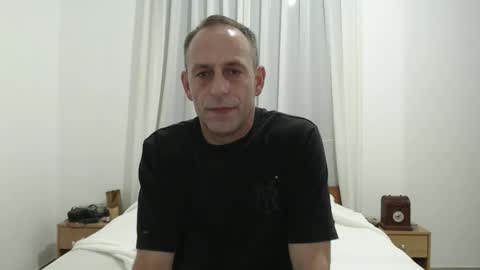 Snapshot of g10303 chatting on October 15, 4:41 pm g103031910303 online show from October 15, 4:41 pm