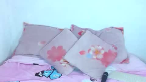 gabi_jhons_23 online show from March 13, 12:30 pm