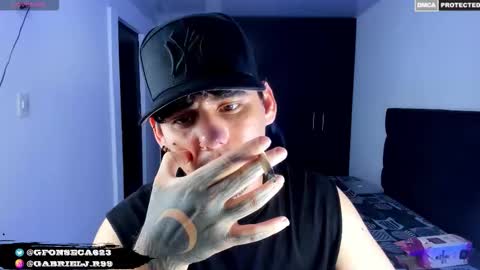 Snapshot of gabrieljr99 chatting on October 18, 4:38 am Gabe online show from October 18, 4:38 am