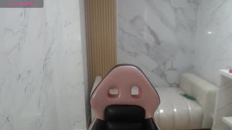 Gabriella online show from March 23, 1:05 pm