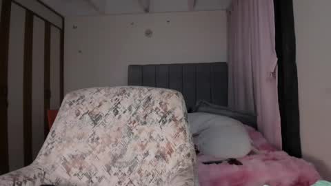 Gaby online show from June 8, 1:22 am
