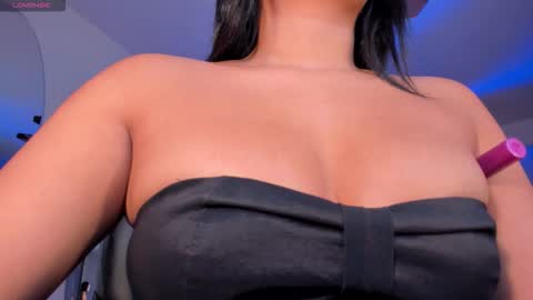 Gabriella Lee online show from February 17, 3:27 am