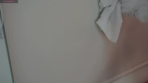 Gaby evansz online show from April 15, 9:23 am