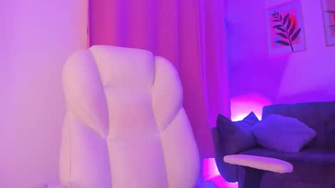 gaby online show from November 25, 3:22 pm