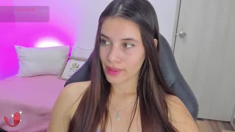 Gabriela online show from February 16, 9:59 pm