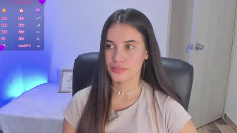 Gabriela online show from September 14, 9:05 pm