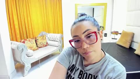 gabriela online show from September 25, 4:58 pm