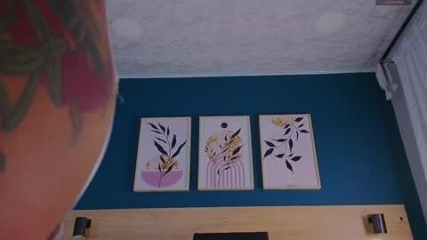 Gaby online show from September 18, 8:02 pm