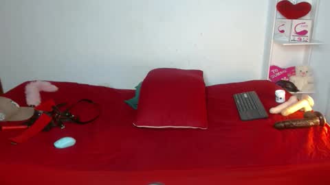 gael hot online show from September 22, 7:23 am